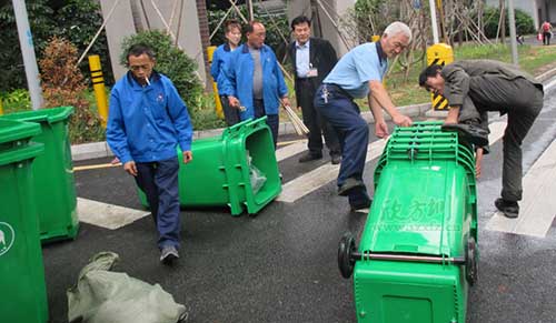 欣方圳塑料腳踏式垃圾桶暢銷廣東茂名